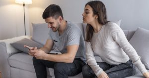  Flirty “How Was Your Day?” Texts to Send to a Guy