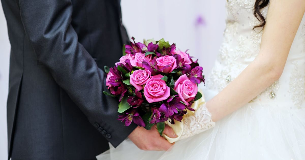 Heart Touching Anniversary Wishes for Husband or Wife